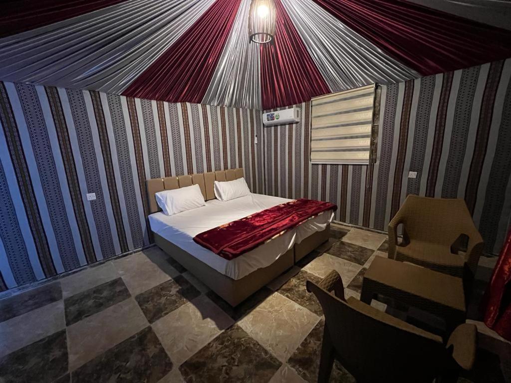 Scarlet Luxury Camp Wadi Rum Eksteriør bilde