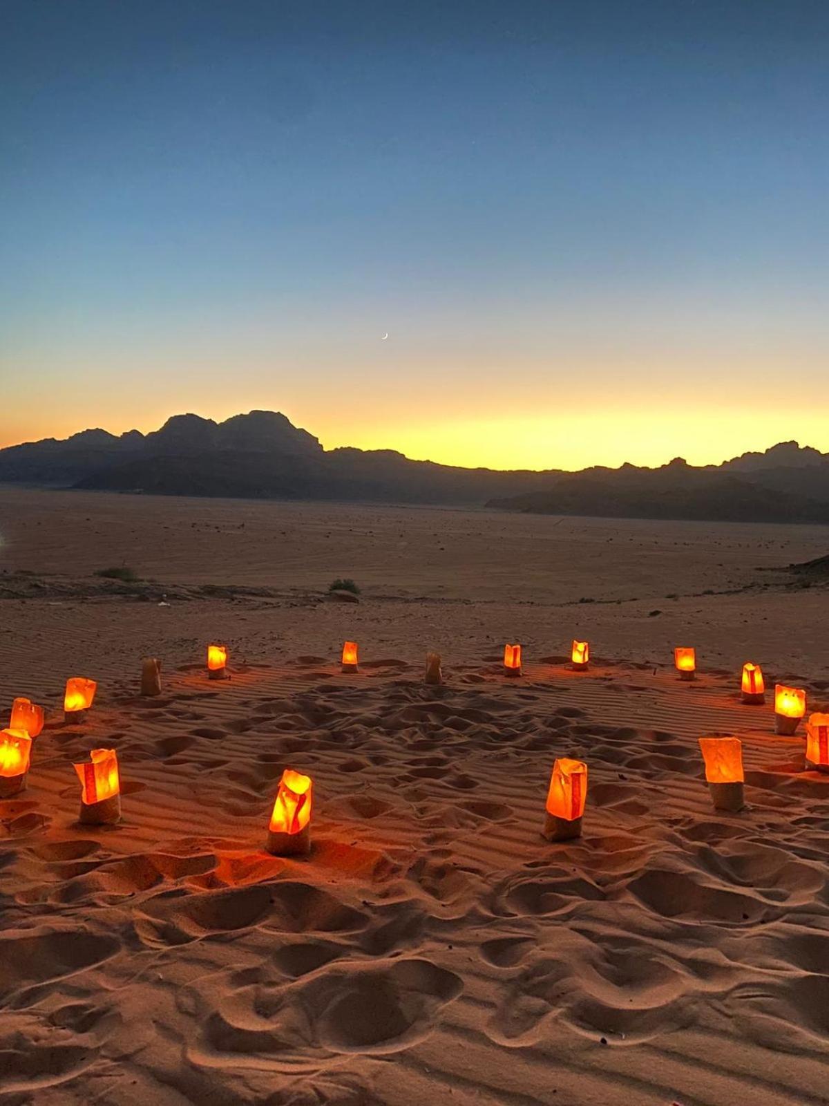 Scarlet Luxury Camp Wadi Rum Eksteriør bilde